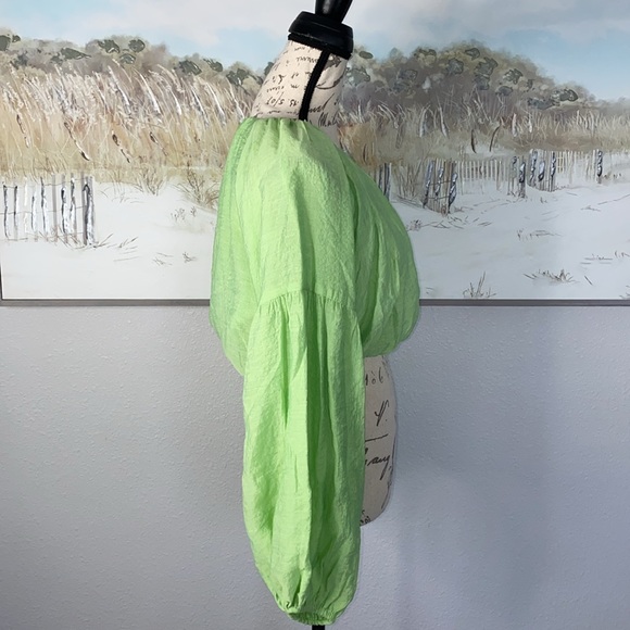 NWOT💚 Lulu's Total Bliss Lime Green Balloon Sleeve Crop Top Size XS - Picture 7 of 16